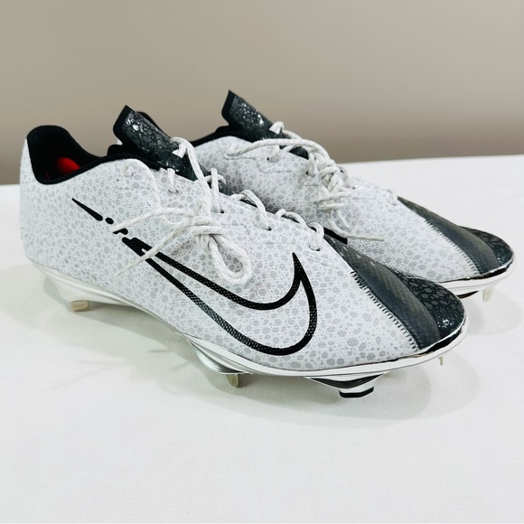 NIKE VAPOR ULTRAFLY INTERNAL NIKE REACT MIDSOLE QUICK STEP COMFORT CLEAT NWOB - Picture 2 of 14
